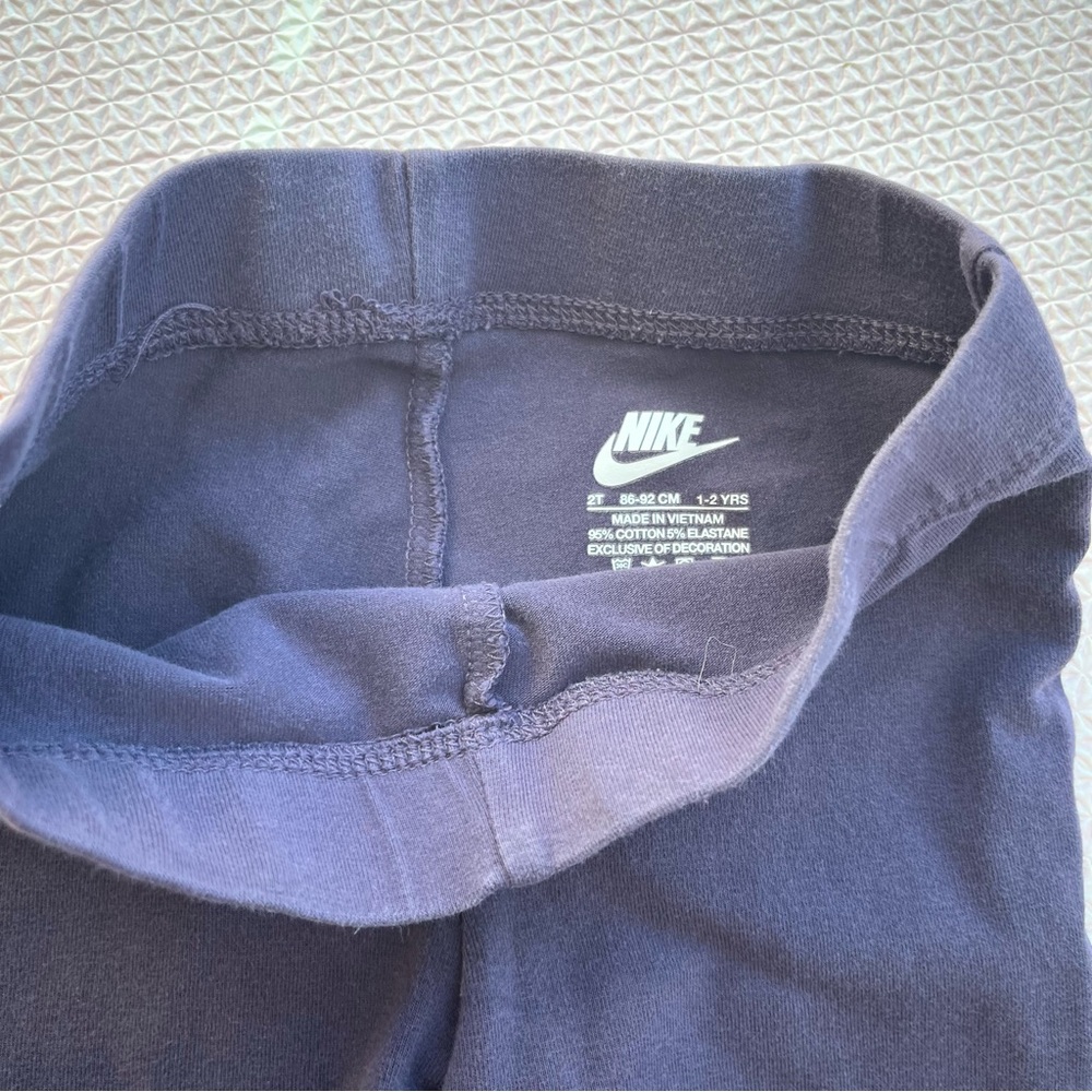 Nike Pants - Picture 3 of 3